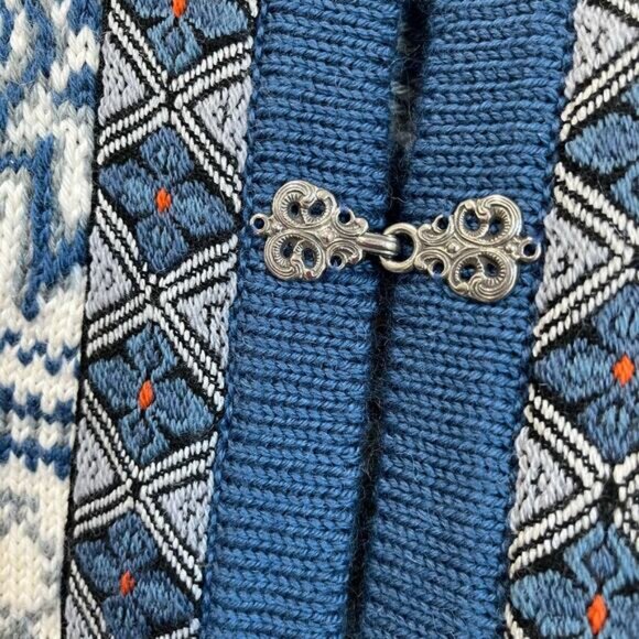 Dale of Norway Wool Sweater L Snowflake Nordic Cardigan Silver Clasps Vintage - Picture 7 of 9